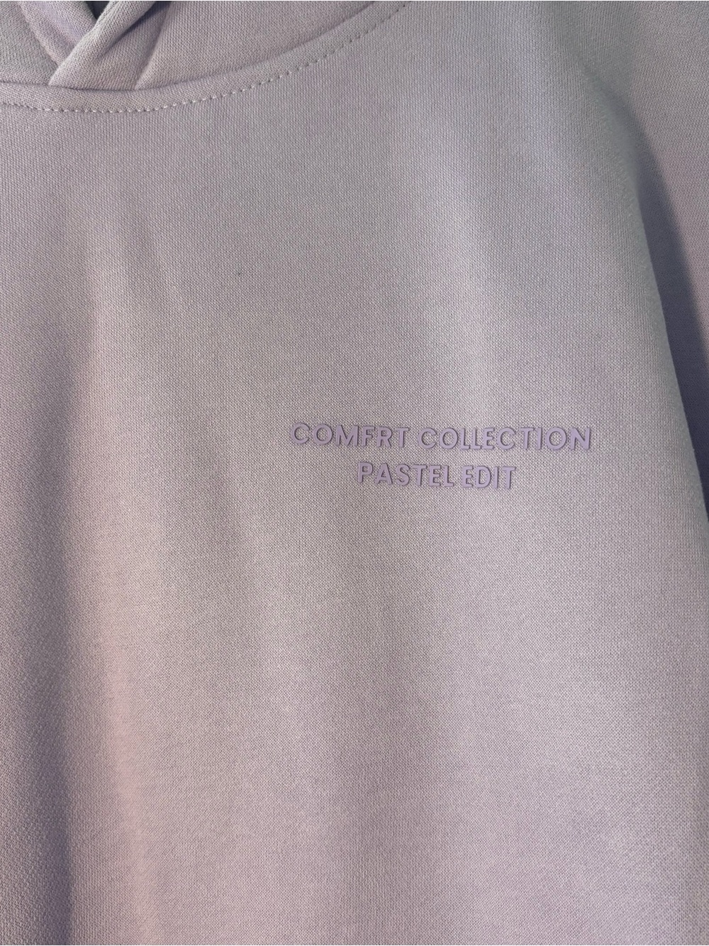 Comfrt Pastel Edit Lilac Women's Sweatsuit Set - Cozy Casual Fit - Picture 6 of 11